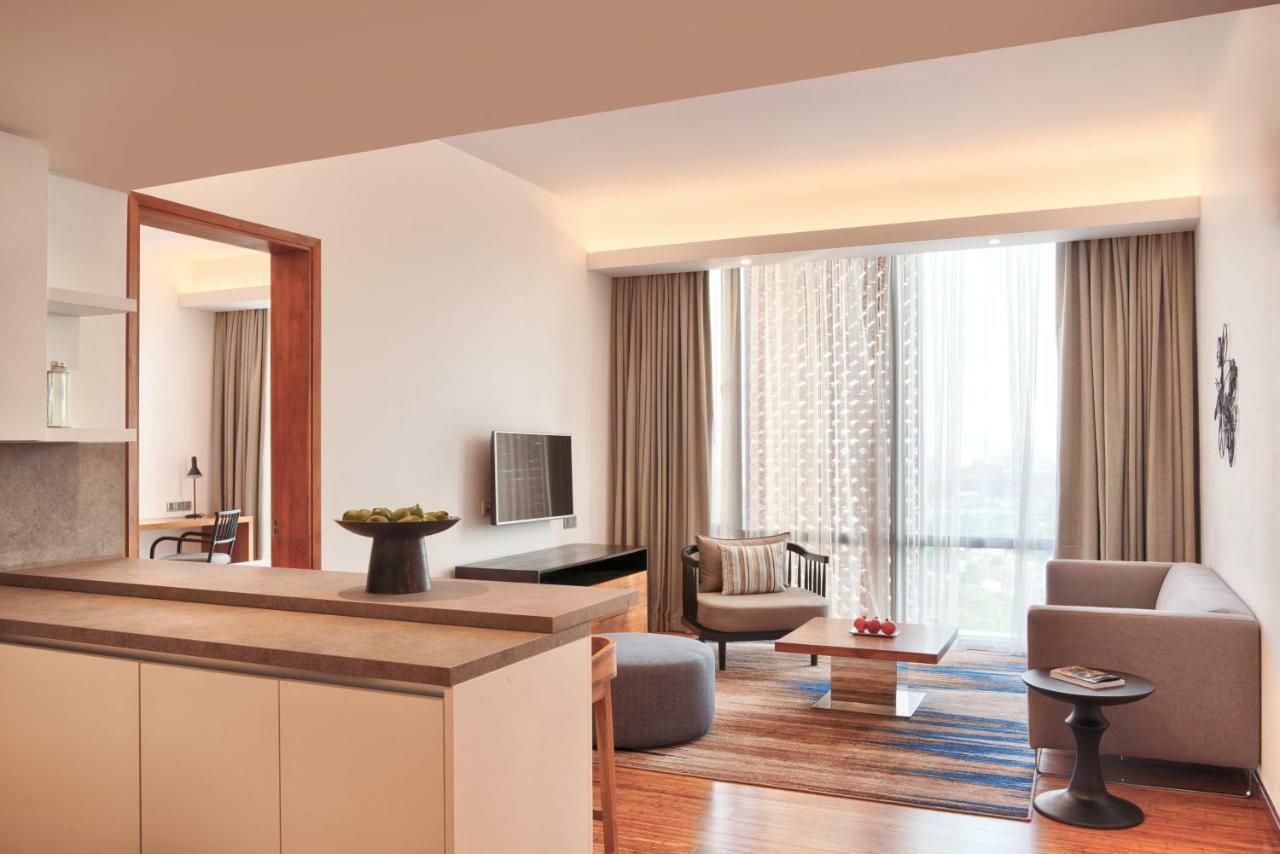 เจ็ตวิง โคลอมโบ เซเว่น Hotel ภายนอก รูปภาพ