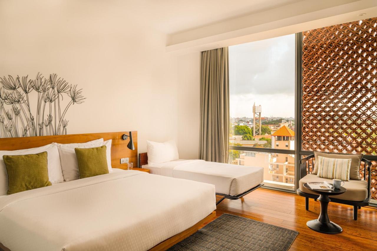 เจ็ตวิง โคลอมโบ เซเว่น Hotel ภายนอก รูปภาพ